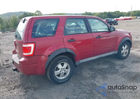 2009 Ford Escape Xls/Xls Manual из США, поврежденный, VIN 1FMCU02719KC48945